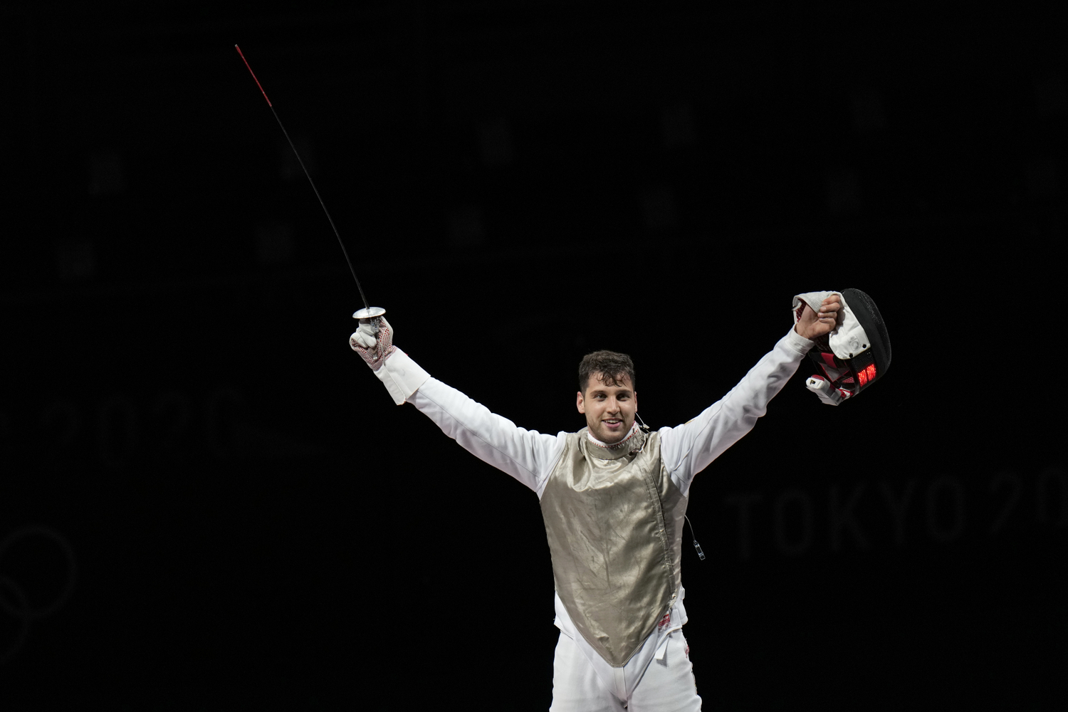Šermíř Alexander Choupenitch získal na olympijských hrách v Tokiu historickou bronzovou medaili ve fleretu.