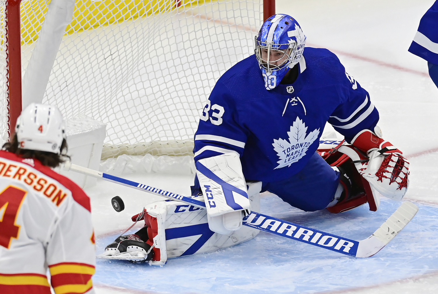 Brankář David Rittich mění dres Toronta za Nashville.