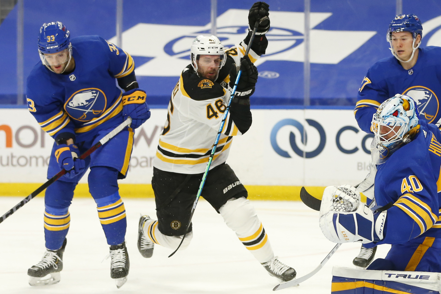 Hokejový útočník David Krejčí v barvách Bostonu Bruins.