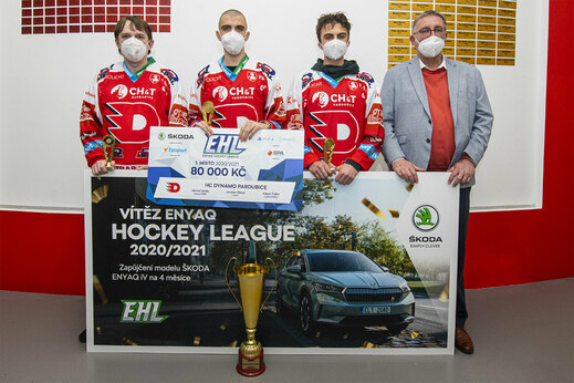 Hraj virtuální hokej za extraligový klub, registruj se do ENYAQ Hockey League ve hře NHL 22.
