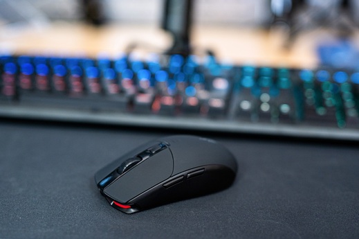 uRage Reaper 310 Unleashed - praktická bezdrátová herní myš.