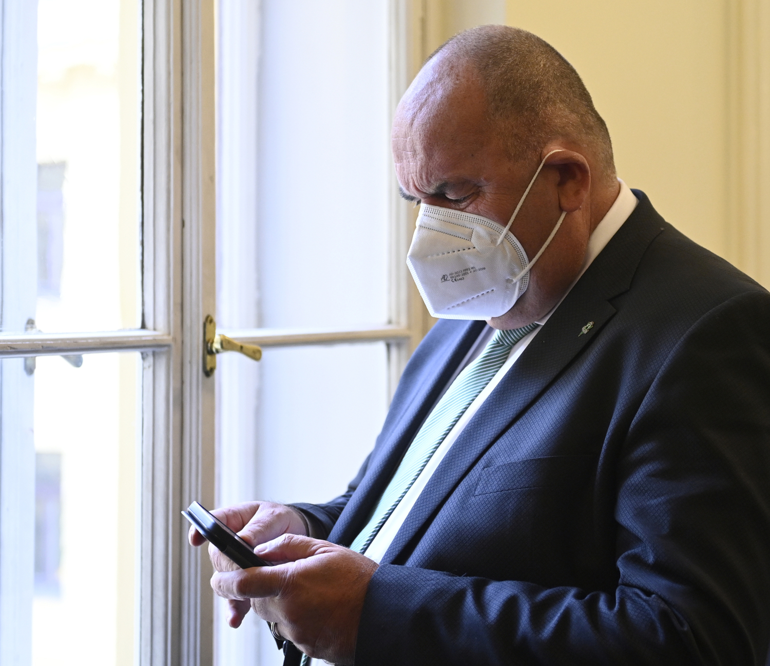 Někdejší šéf českého fotbalu Miroslav Pelta 26. listopadu 2021 u Městského soudu v Praze, který mu uložil šest let vězení, pětiletý zákaz činnosti a pětimilionový peněžitý trest.