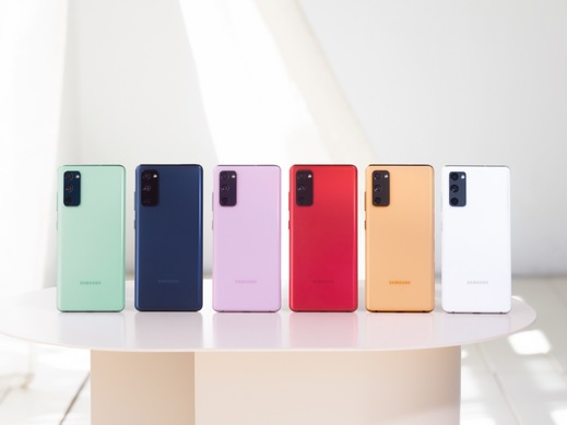 Telefony Samsung.