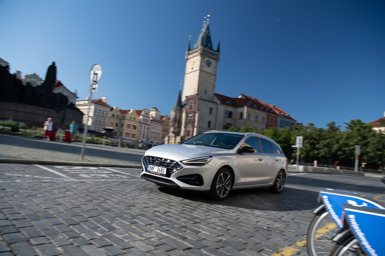 Hyundai i30.