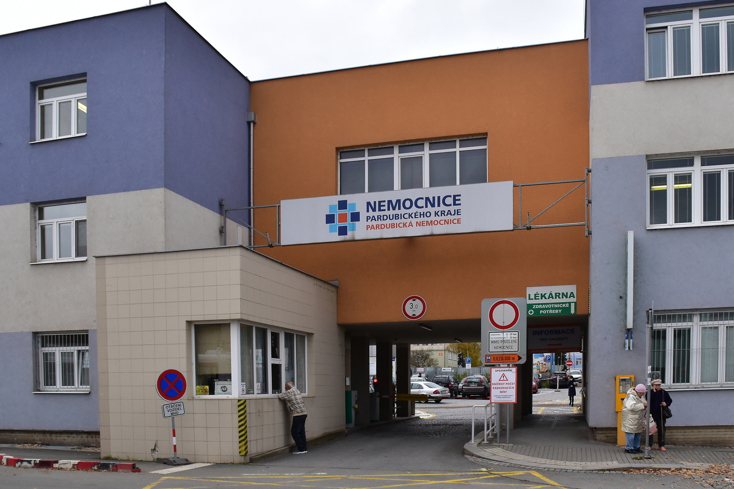 Nemocnice Pardubice (ilustrační foto).
