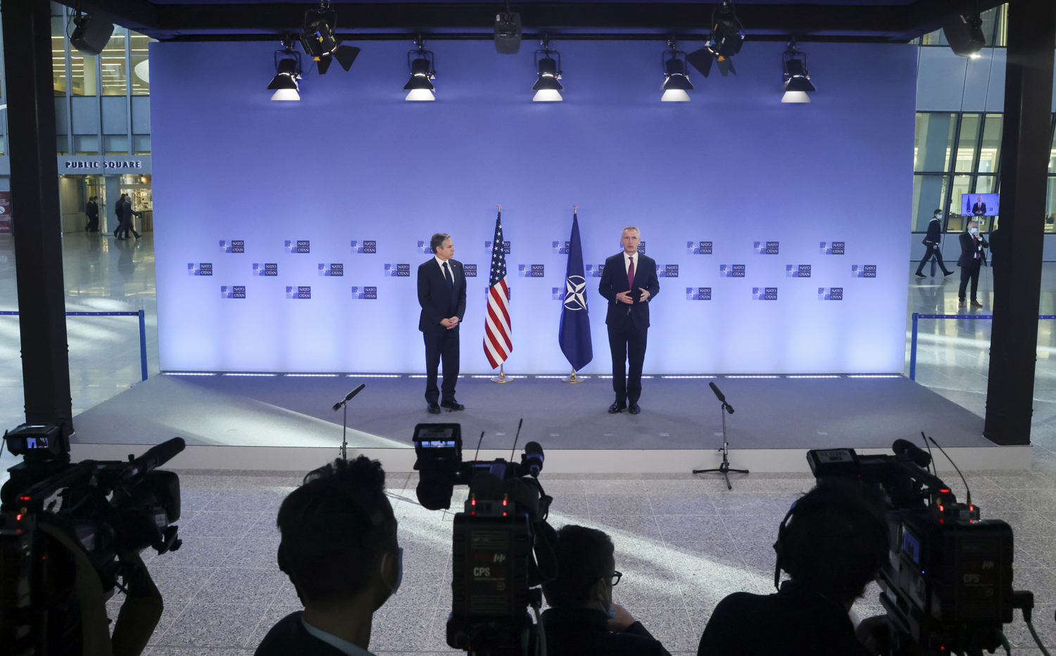 Šéf americké diplomacie Antony Blinken a tajemník NATO Jens Stoltenberg.