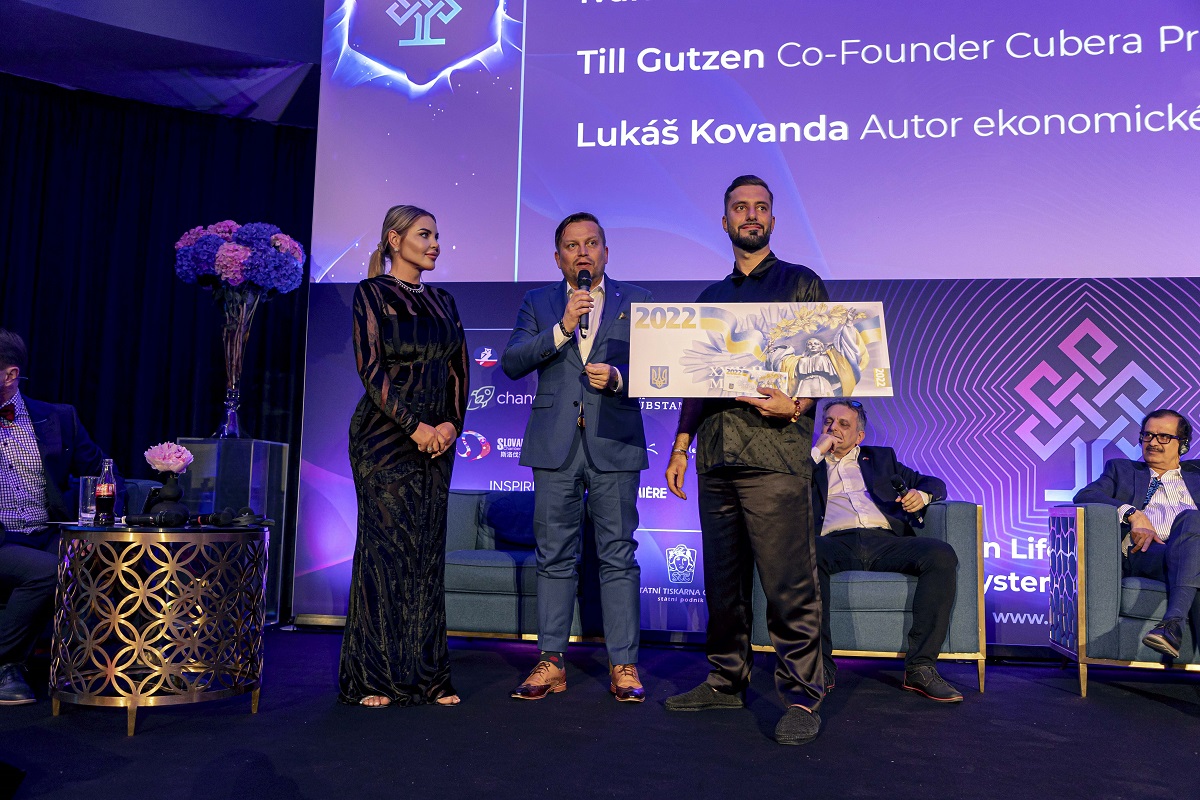 Světoví experti se v Praze zaměřili na digitalizaci a kryptoměny.