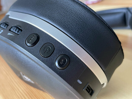 Xboxové vybavení Turtle Beach - špičkové audio, multifunkční ovladač.