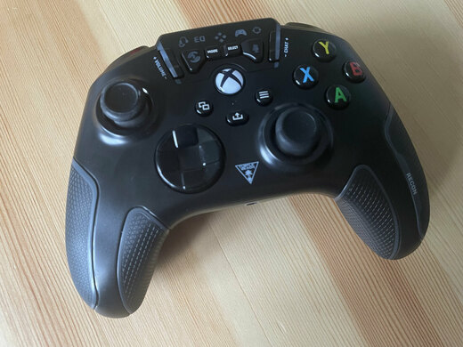 Xboxové vybavení Turtle Beach - špičkové audio, multifunkční ovladač.