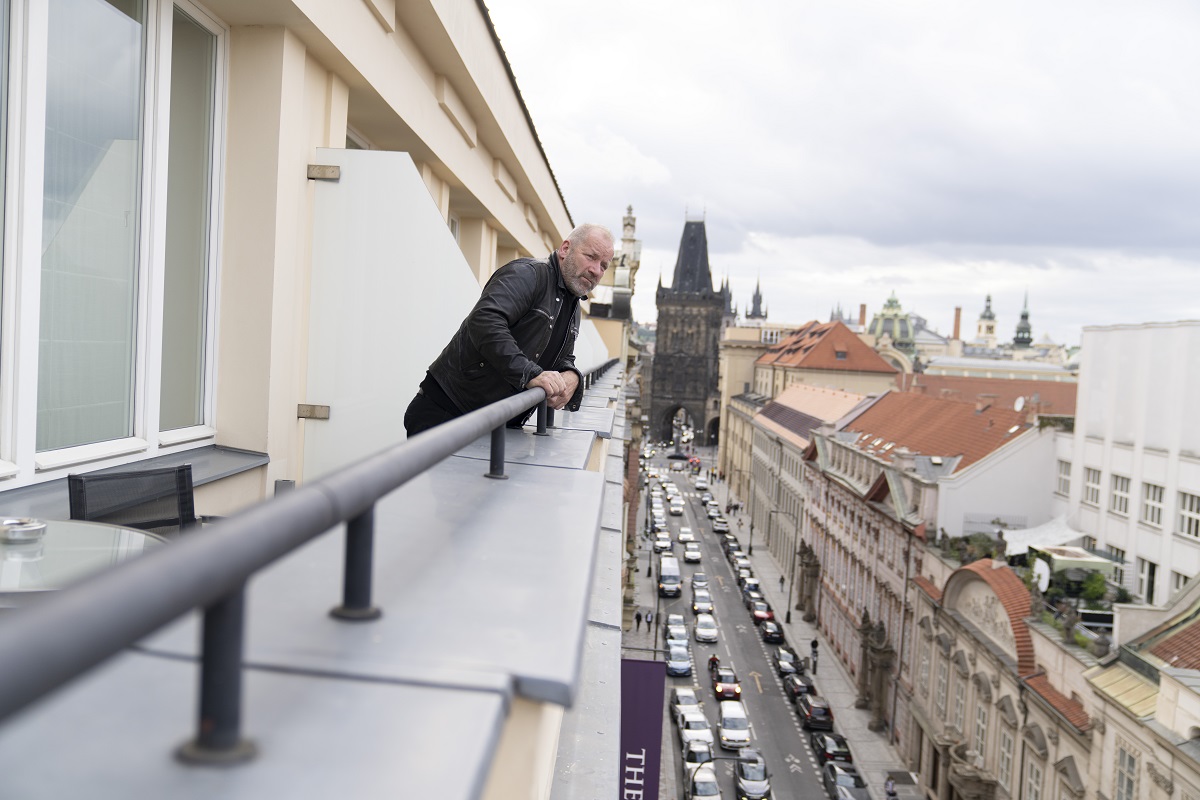 David Koller vydává nový singl Spokojená. Na jaro chystá album i turné.