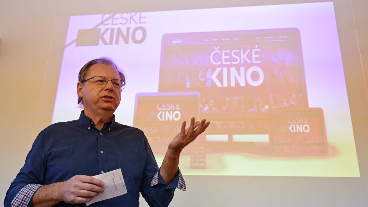 Tisková konference k projektu České kino, 5. prosince 2022, Praha. Na tiskové konferenci byla představena nová česká SVOD platforma s kompletní nabídkou českých filmů, seriálů a pohádek. Produkční Miloslav Šmídmajer.