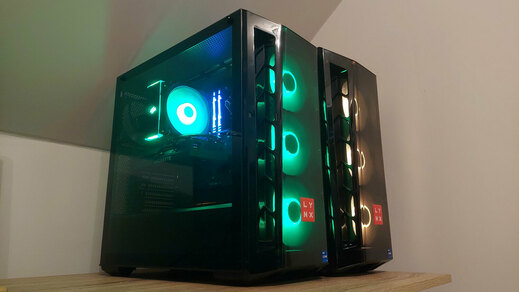 Herní počítače pod stromečkem potěší každého hráče.