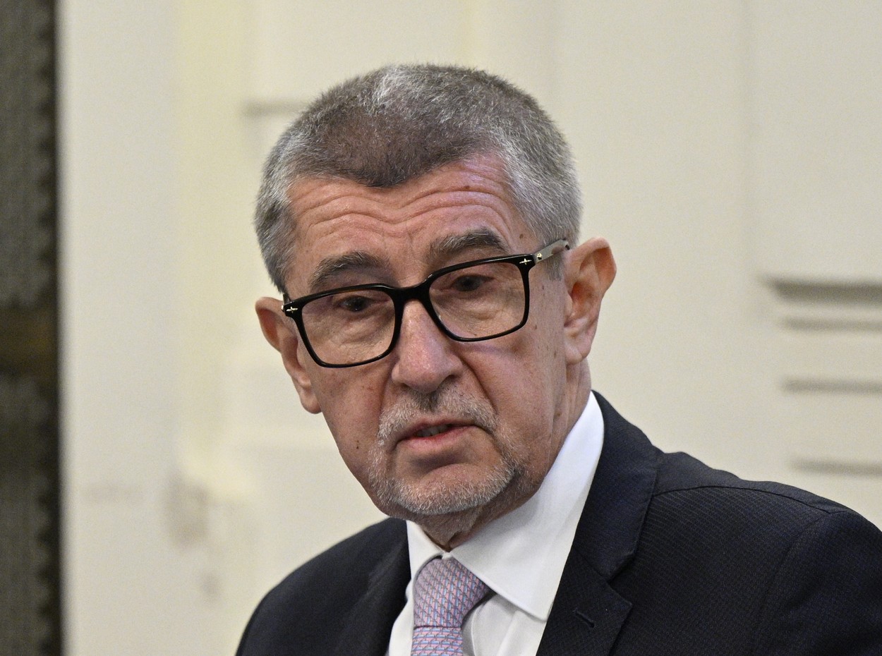 Pražský městský soud 9. ledna 2023 nepravomocně osvobodil bývalého premiéra a prezidentského kandidáta Andreje Babiše (na snímku ze 4. ledna 2023) i jeho někdejší poradkyni Janu Nagyovou v kauze Čapí hnízdo, která se týká padesátimilionové dotace na stavbu kongresového areálu ve středních Čechách. Oba obžalovaní na vyhlášení rozsudku nepřišli.