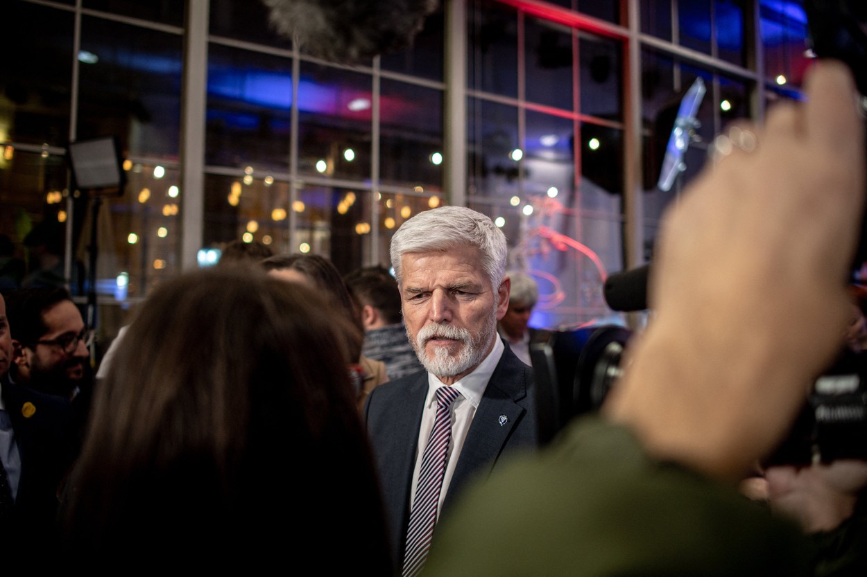 Prezidentský kandidát Pavel má již na účtu deset milionů korun.