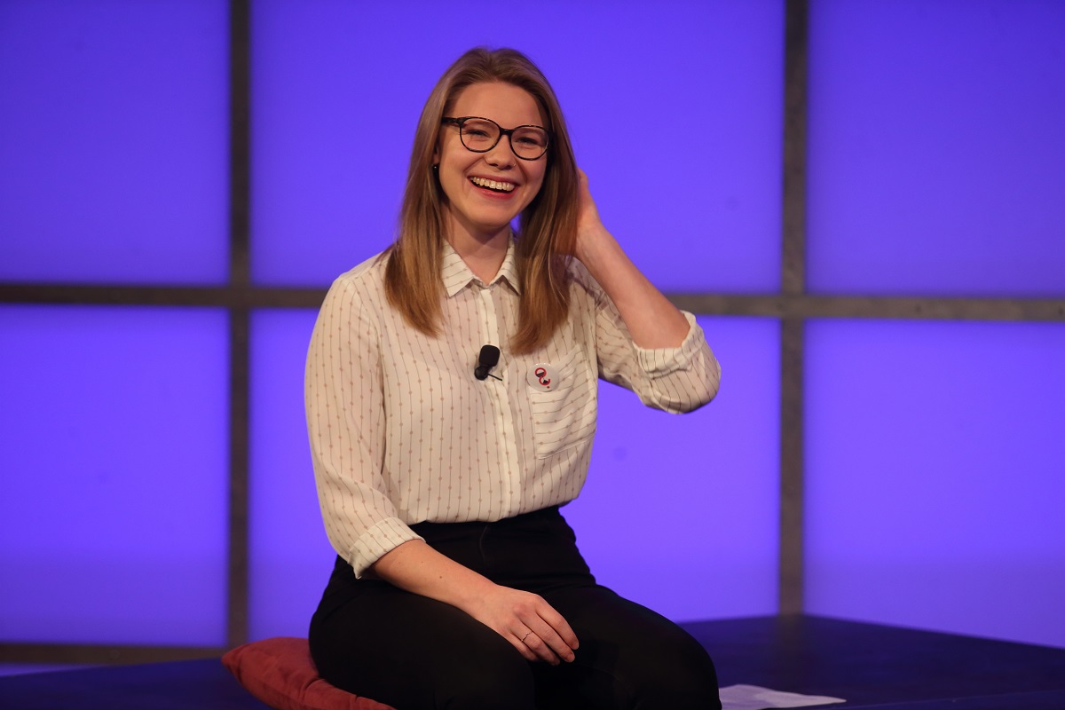 Mluvčí Milionu chvilek Hana Strašáková v pořadu TV Barrandov Jaromír Soukup LIVE.