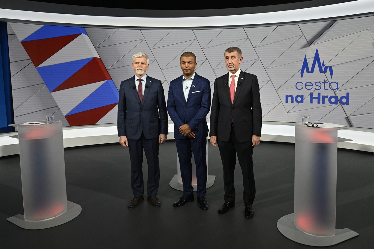 Kandidáti na prezidenta ČR Petr Pavel a Andrej Babiš v předvolební debatě TV Nova.
