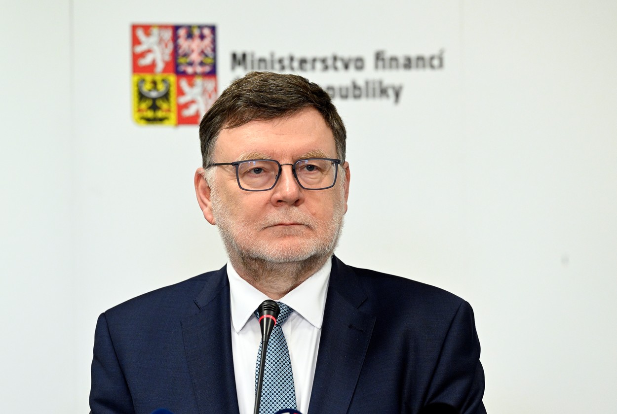 Ministr financí Zbyněk Stanjura (ODS). Ministr financí Zbyněk Stanjura (ODS).