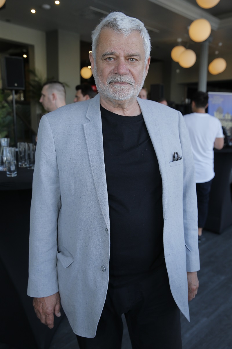 Petr Štěpánek se dobře vyrovnává s přibývajícími léty. Petr Štěpánek se dobře vyrovnává s přibývajícími léty.