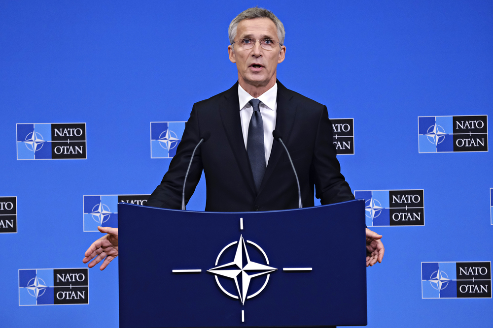 Generální tajemník Stoltenberg NATO bude ve své funkci o rok déle