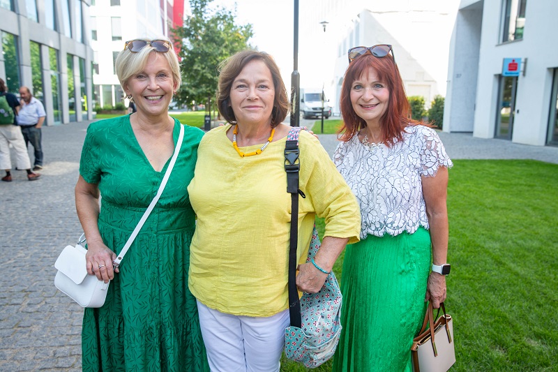 Seriálové kolegyně Miluše Šplechtová, Jitka Smutná a Ljuba Krbová. 