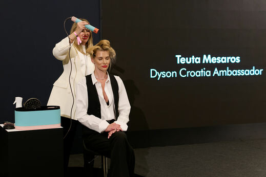 Během výzkumu a testování vlasů jsme zjistili, jak nesmírně důležitý dopad může mít extrémní teplo na zdraví našich vlasů.