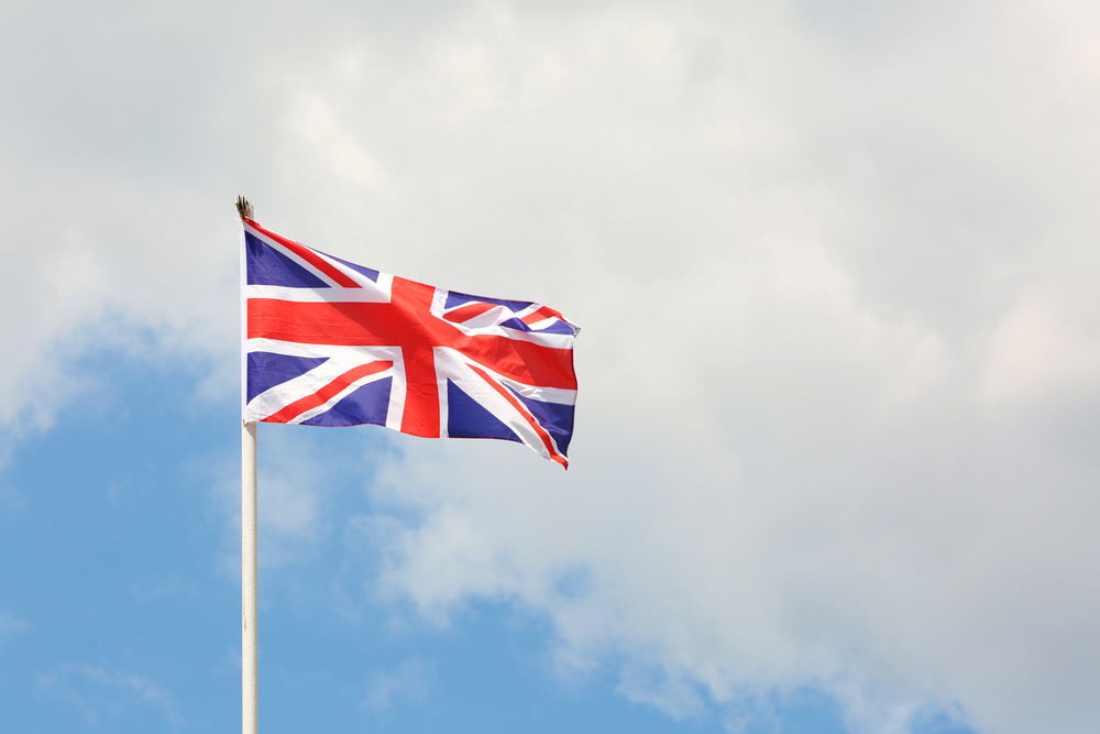 Britská vláda obvinila z útoků na lodě v Rudém moři Teherán