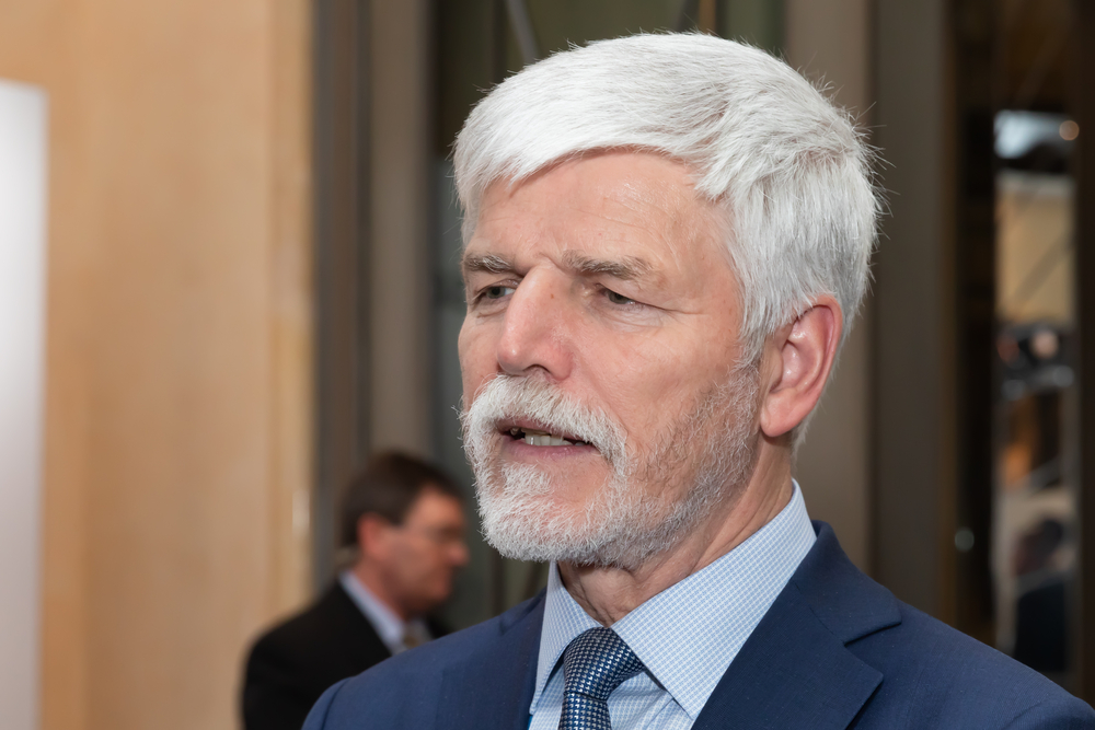 Prezident Petr Pavel vládě vytkl komunikaci, ocenil ale, že i přes vládu pěti stran nedocházelo k vnitřním rozepřím 