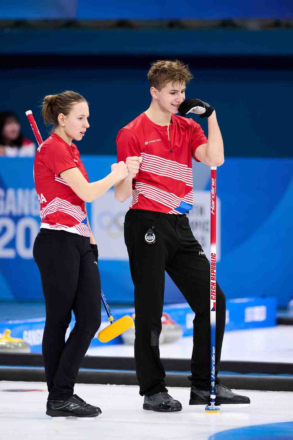 Čeští juniorští curleři Zelingrová a Blaha došli na olympiádě mládeže do čtvrtfinále