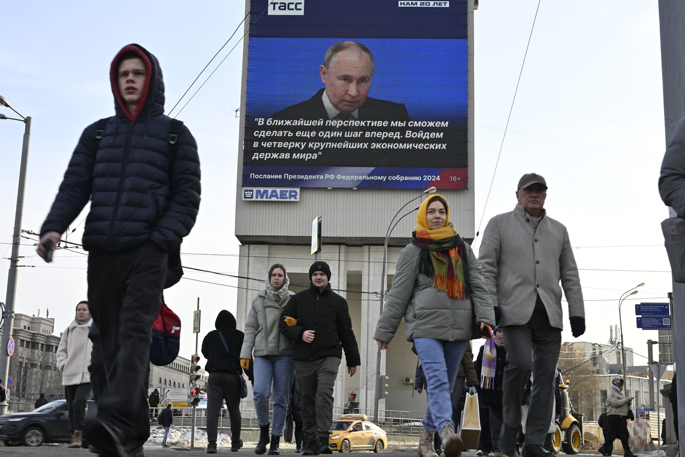 Putin varoval před jaderným konfliktem v případě vyslání vojáků NATO na Ukrajinu 