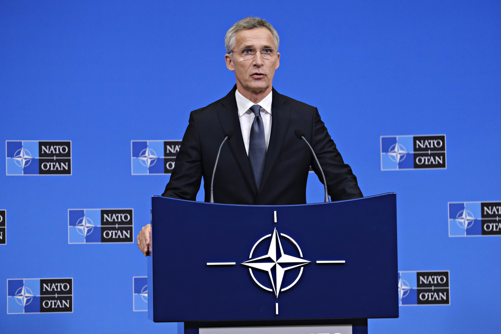 NATO podle Stoltenberga nemá v úmyslu posílat na Ukrajinu bojové jednotky