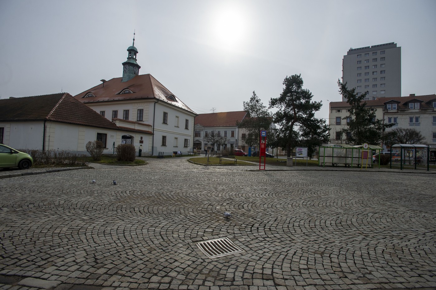 Obce u Prahy trápí velký počet nepřihlášených lidí, přicházejí tak o peníze