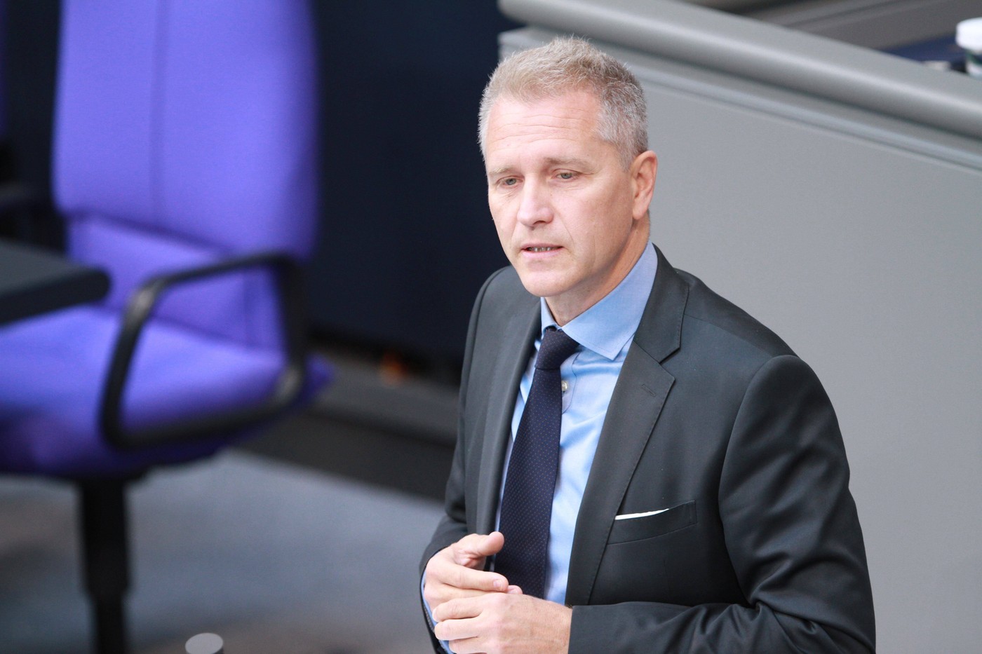 Německý poslanec Bystroň podle Der Spiegel řekl AfD, že dostával balíčky
