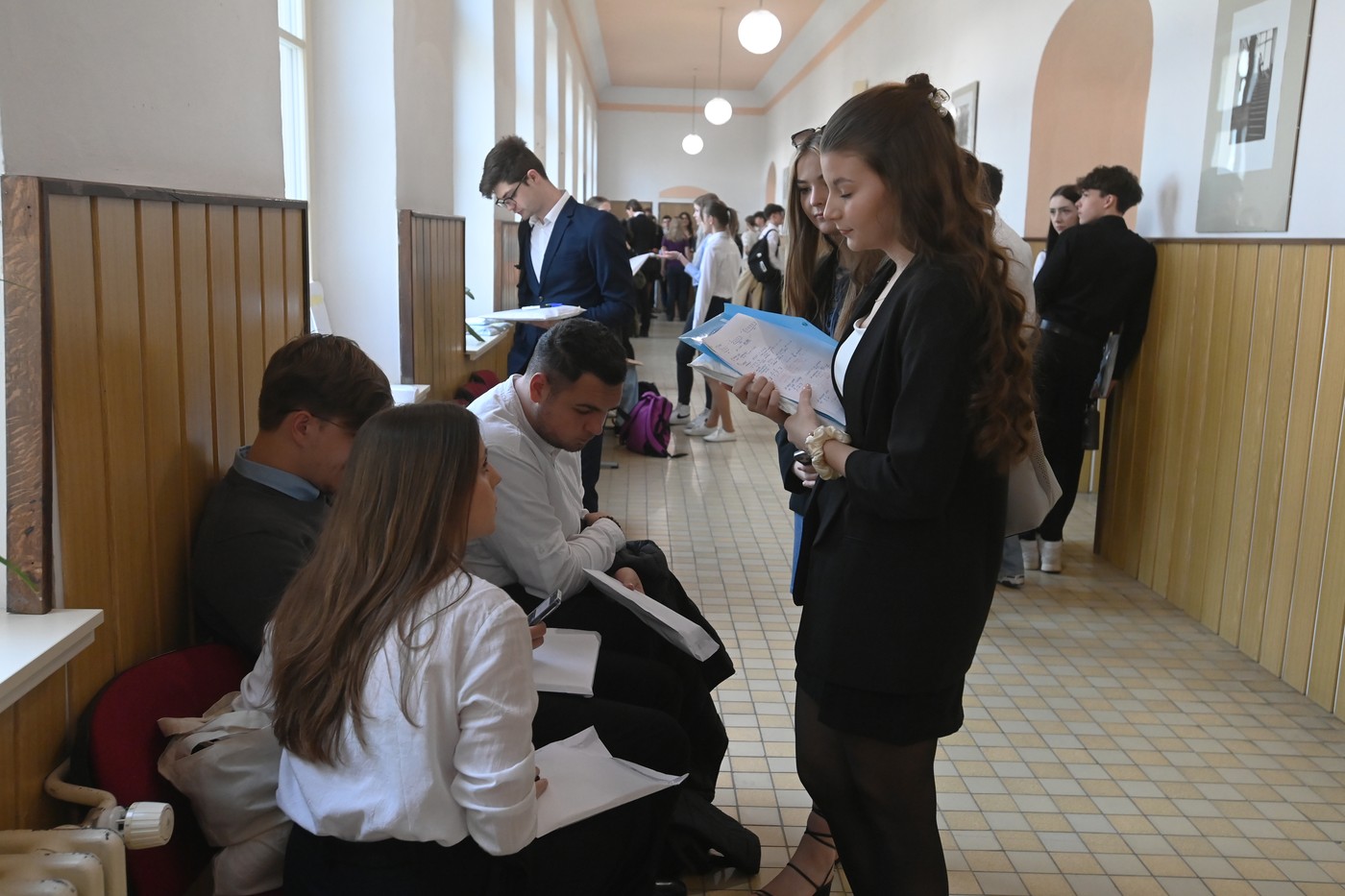 U maturity z češtiny a matematiky letos propadlo míň studentů, u angličtiny víc