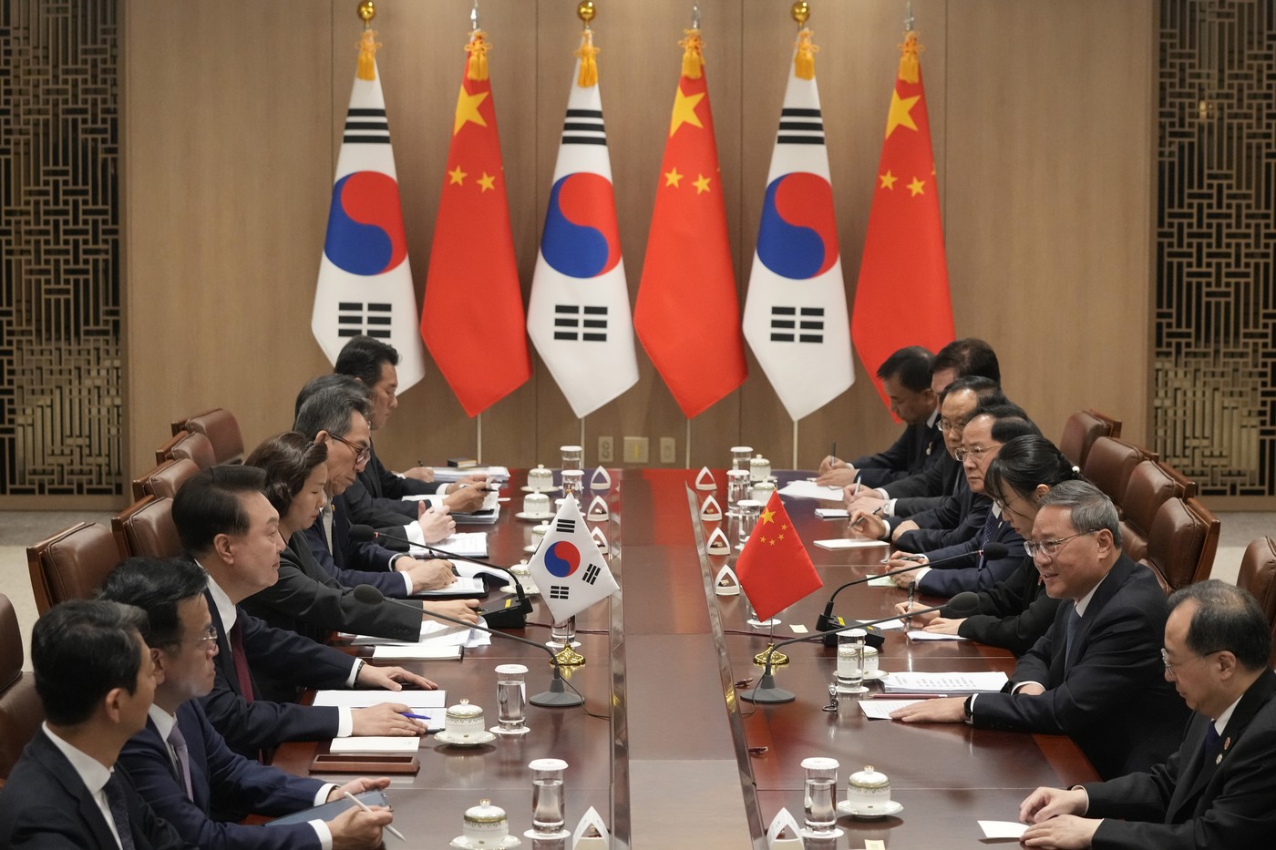 Jižní Korea a Čína obnoví jednání o volném obchodě, uvedl Soul Jižní Korea a Čína obnoví jednání o volném obchodě, uvedl Soul