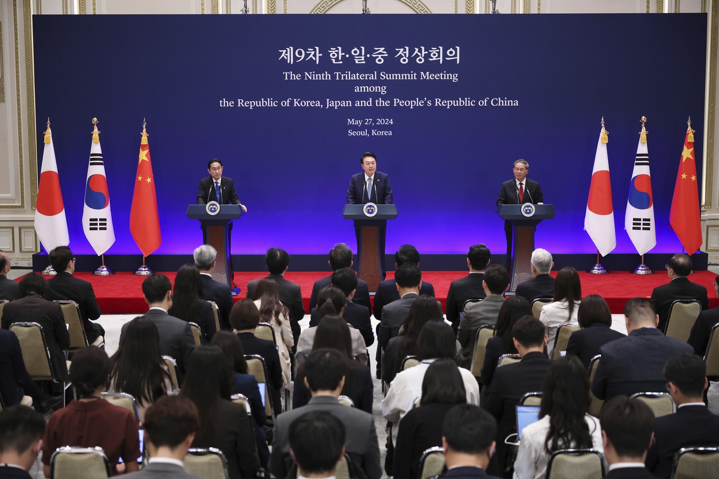 Lídři Japonska, Číny a Koreje na summitu vyzvali k větší vzájemné spolupráci