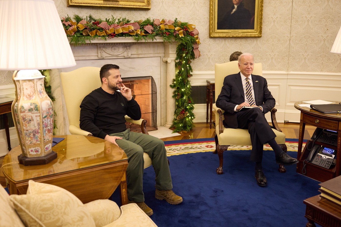 AFP: Biden se setká se Zelenským v Normandii i na summitu G7 v Itálii