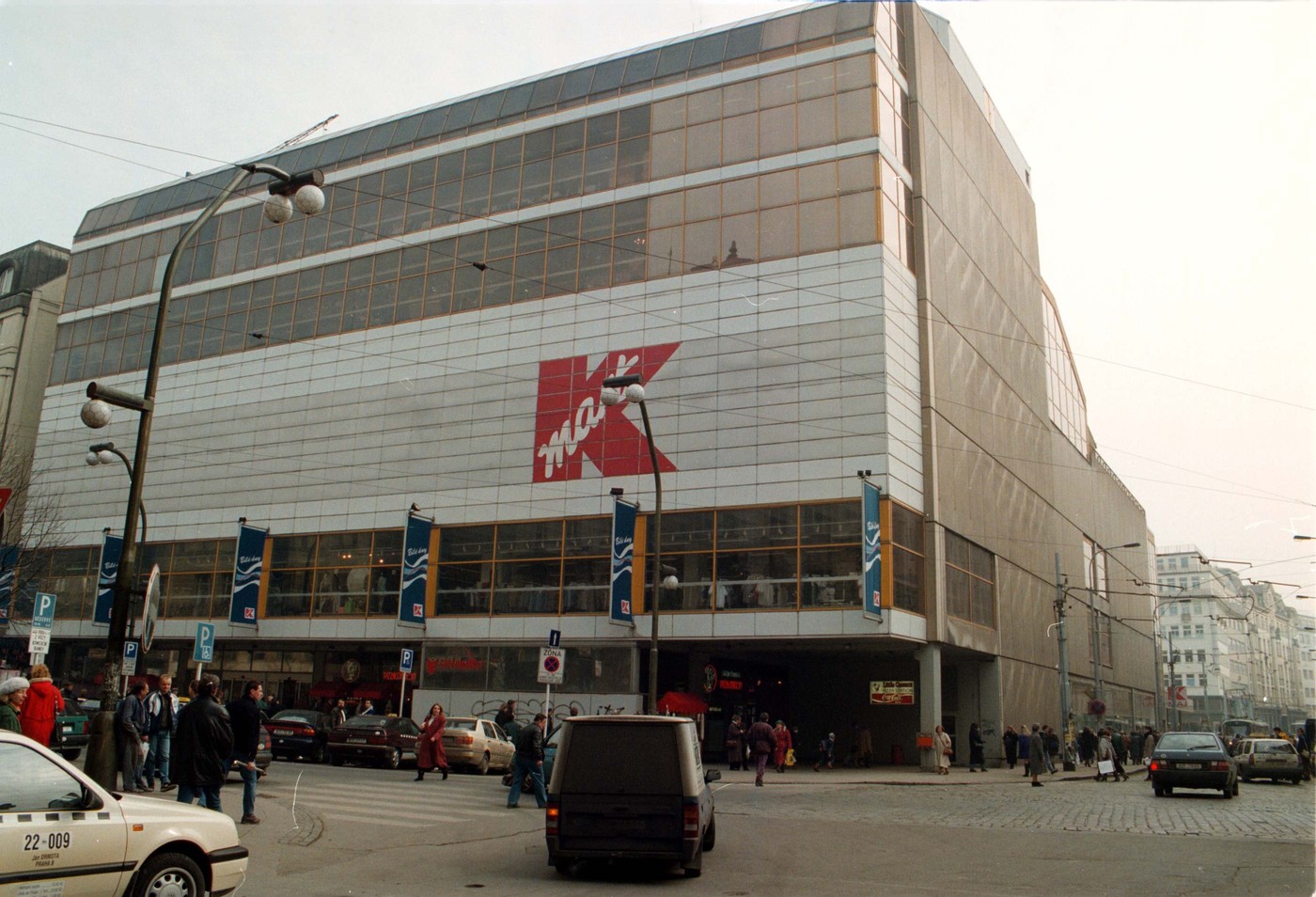 Obchodní dům Máj je významný zástupce architektury 70. let