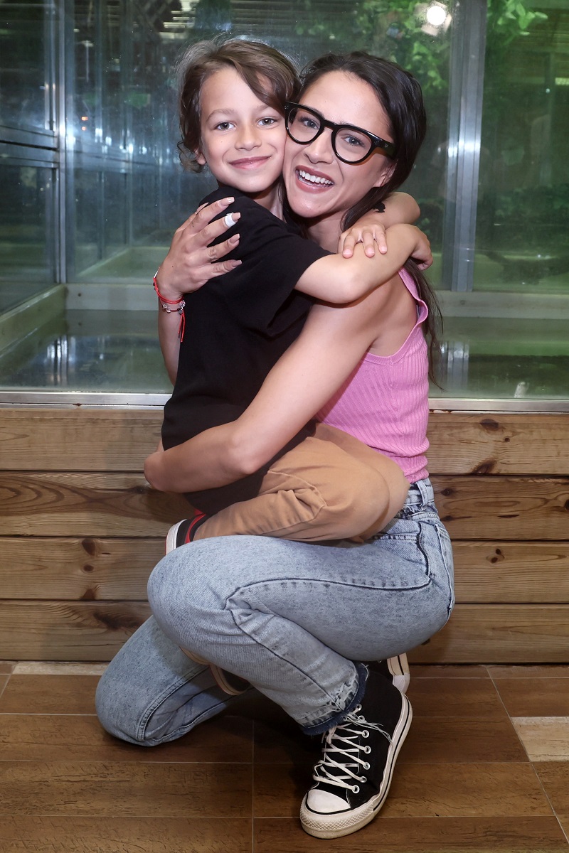 Eva Burešová se synem Nathanielem.