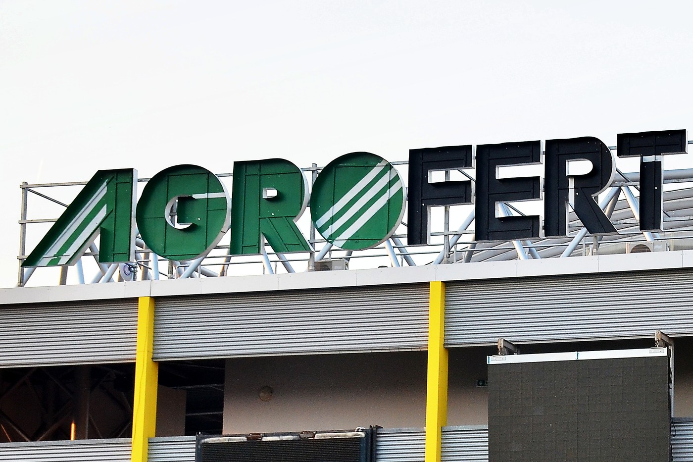 Zisk Agrofertu loni meziročně klesl o 84 procent na 2,09 miliardy korun
