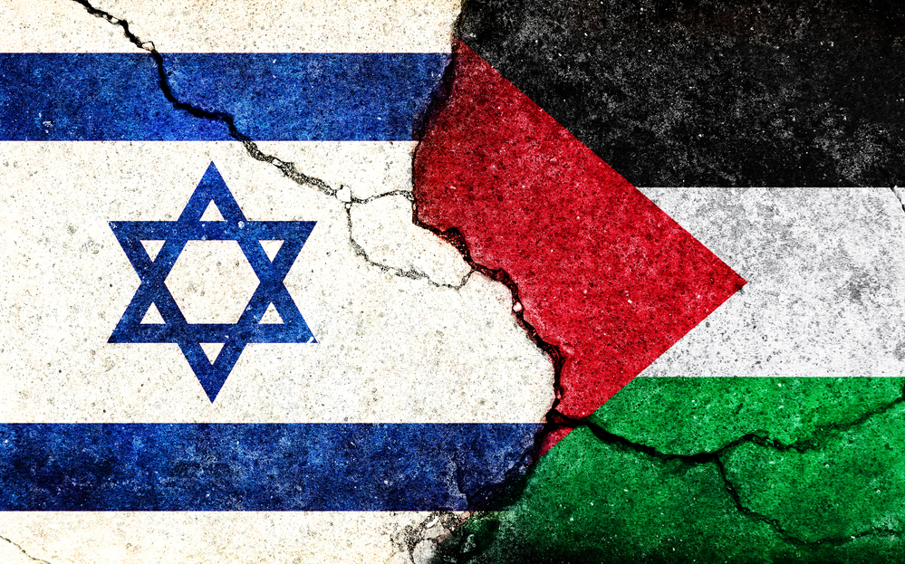 Izrael v současné době zkoumá reakci Hamásu na návrh příměří v Pásmu Gazy