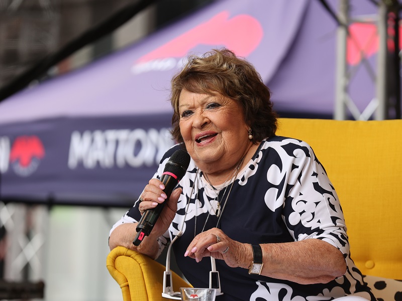 Jiřina Bohdalová si nestěžuje. 