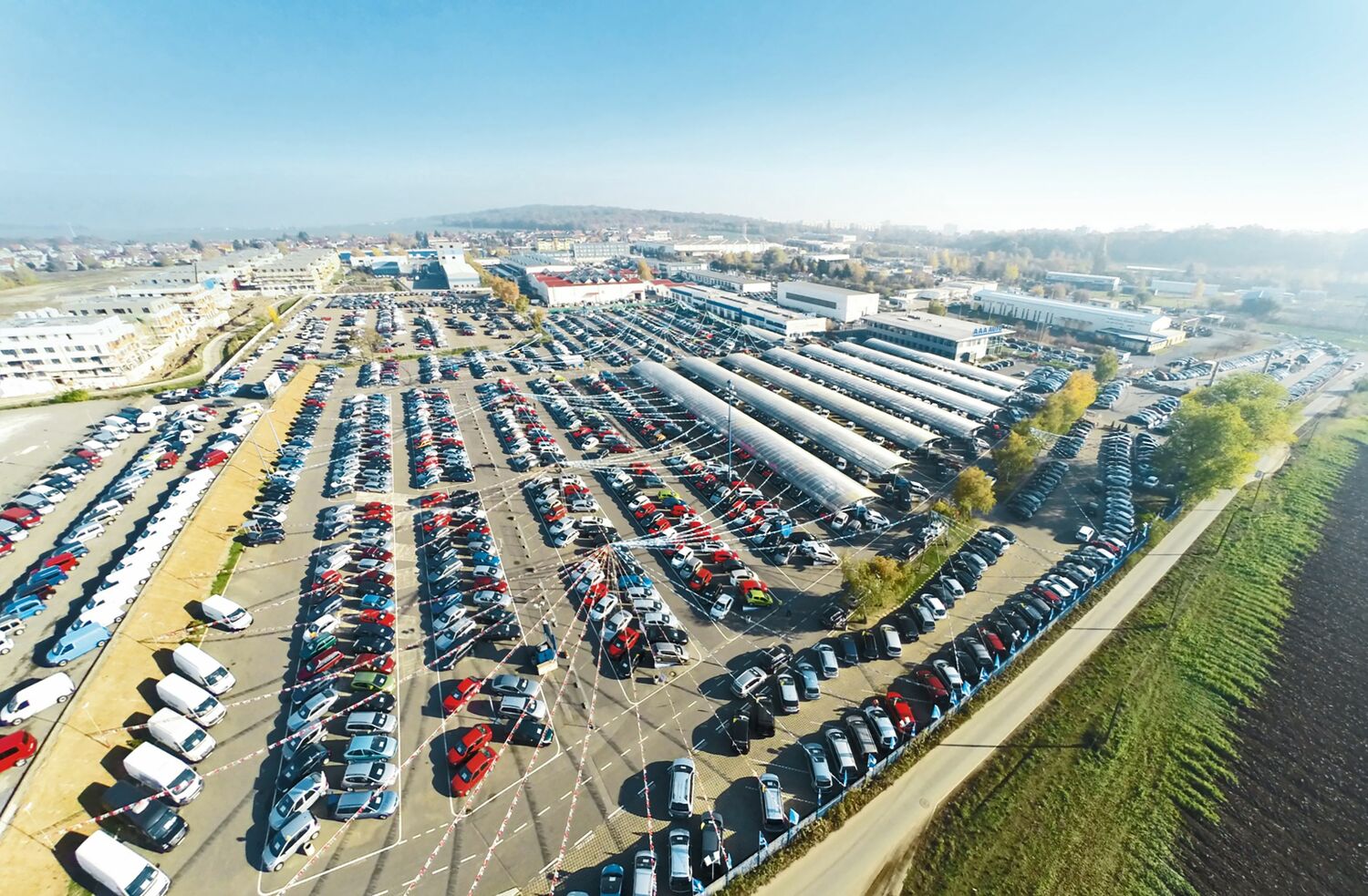 Nabídka zánovních vozů meziročně vrostla o 11 %, ceny jsou stabilní