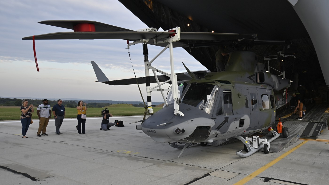 CZ Defence: Modernizace osmi darovaných vrtulníků vyjde na 8,1 miliardy korun