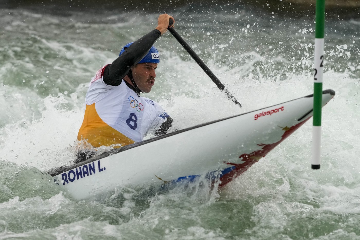 Kanoista Rohan bezpečně postoupil do semifinále OH závodu vodních slalomářů Kanoista Rohan bezpečně postoupil do semifinále OH závodu vodních slalomářů
