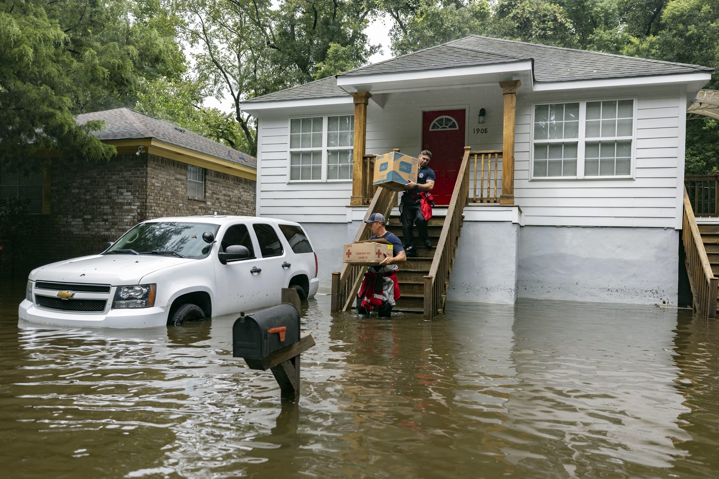 Tropická bouře Debby si na Floridě vyžádala nejméně pět mrtvých