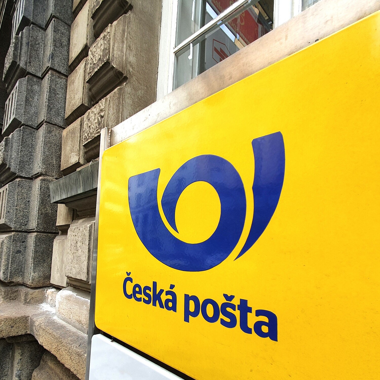 Česká pošta: Provozovatel 17 pošt Partner zpronevěřil miliony korun