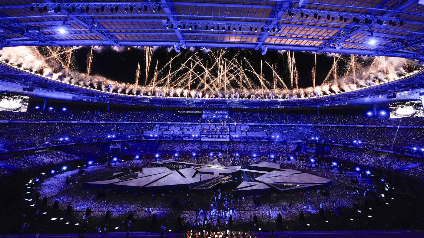 Olympijské hry v Paříži skončily, pořadatelé předali štafetu Los Angeles 2028