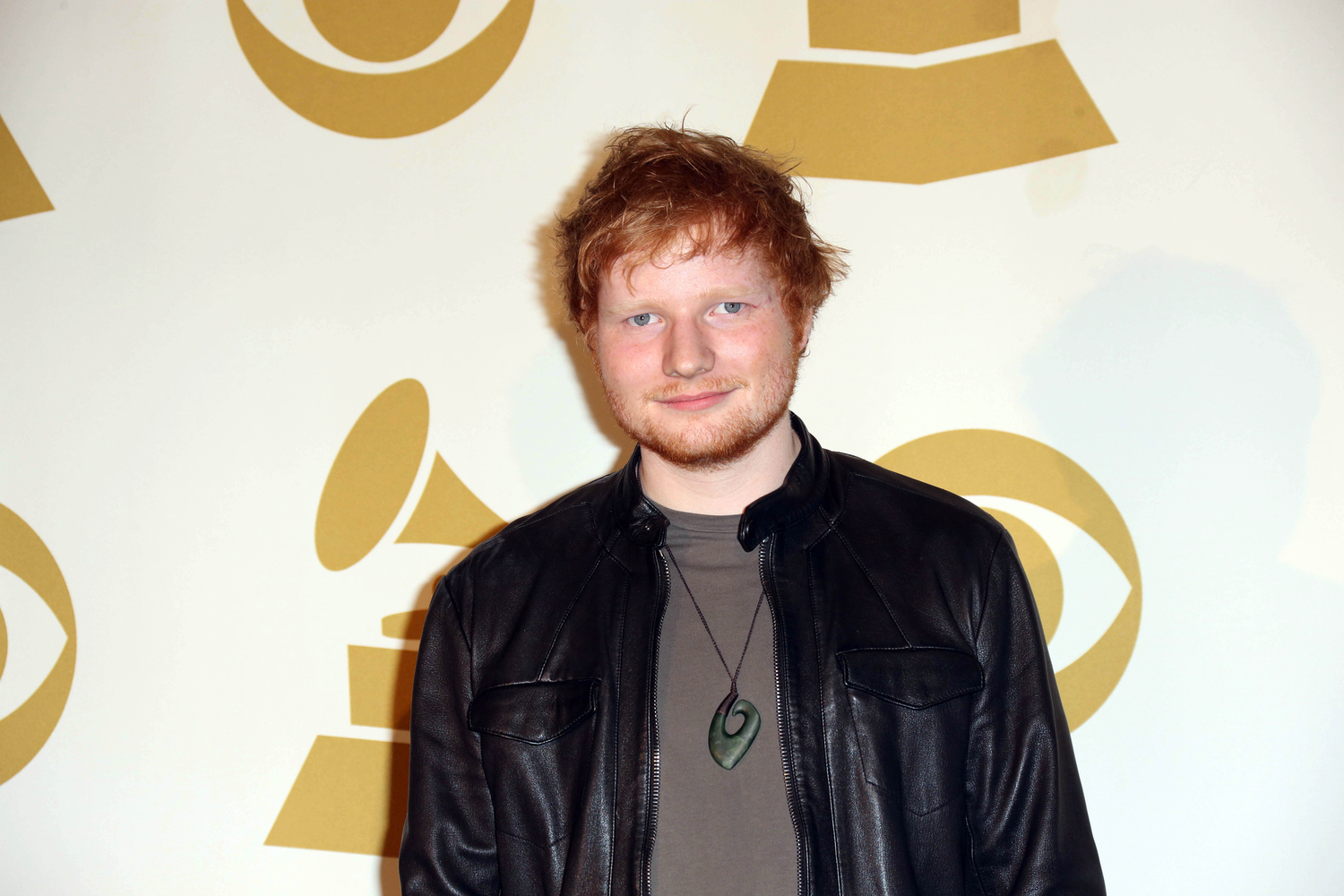 Zpěvák Sheeran se stal spoluvlastníkem svého domovského klubu Ipswich Town