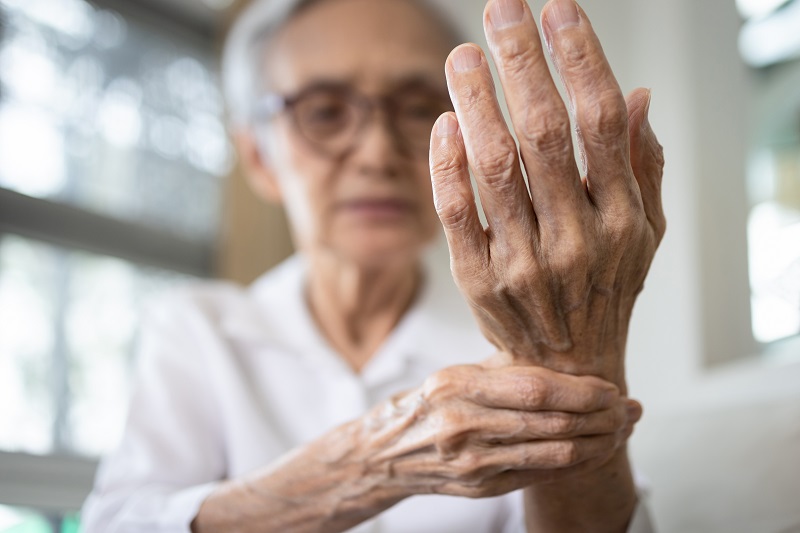 Mezi nejčastější příčiny rozvoje neuropatie patří diabetes.