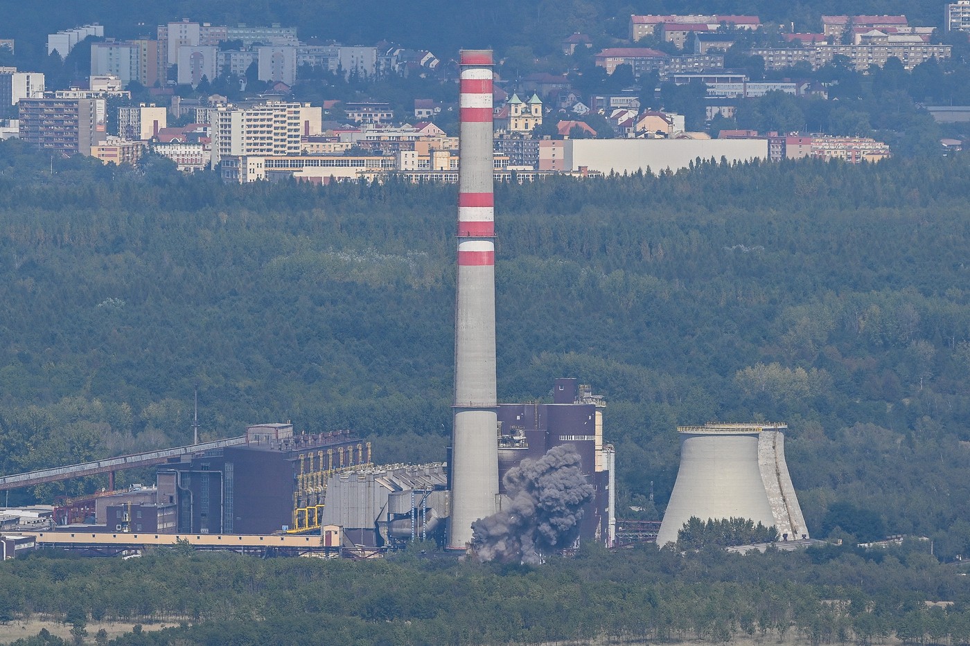 Pyrotechnici odpálili pumu v chemičce u Litvínova, nikdo se nezranil